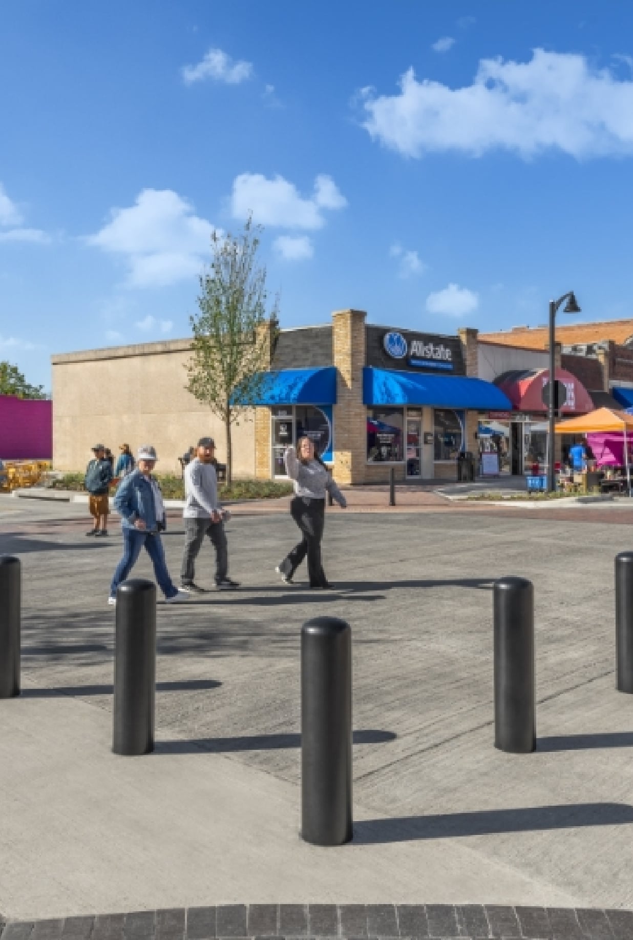 701461290-garland-square-bollards_final-5002-1